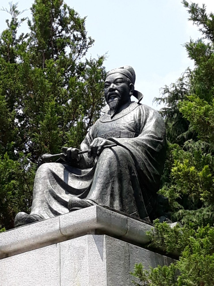  해운대 동백섬과 고운孤雲/해운海雲 최치원 선생 유적