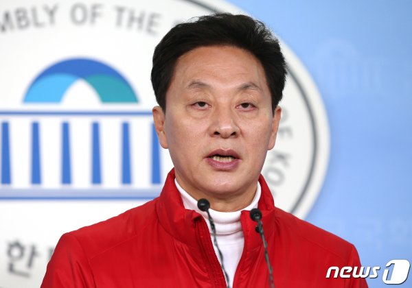 정두언 전 의원, 유서 남겨놓고 북한산 인근에서 숨진채 발견.