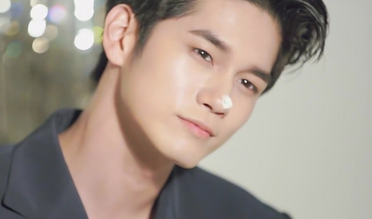  다른 말은 안 할게요. 옹성우 얼굴 보고 가세요!
