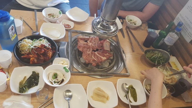 양산 중부동 돼지갈비 맛집 : 식신가 / 참숯 수제갈비 / 돼지갈비 맛집 / 양념게장 맛집 / 삼겹살 맛집