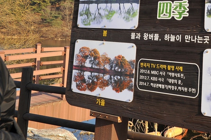  허일후 아나운서가 축구 선수 손흥민, 이강인과 함께한 근황에 이목이 쏠리고 있다.