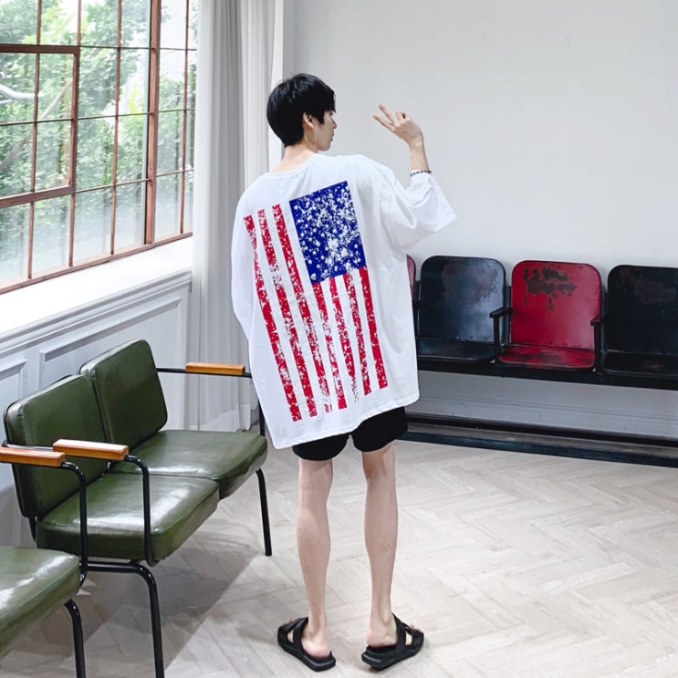 남자 박스 반팔티 비치패션에 좋지 아니한가.