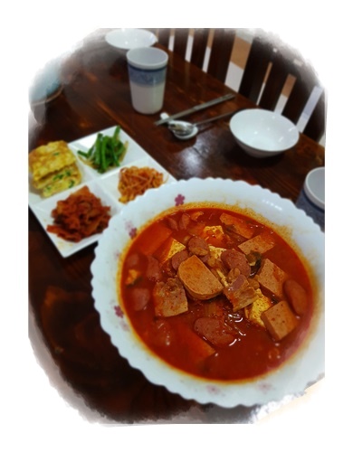  필리핀알라방영어캠프 아이들이 먹는 음식~