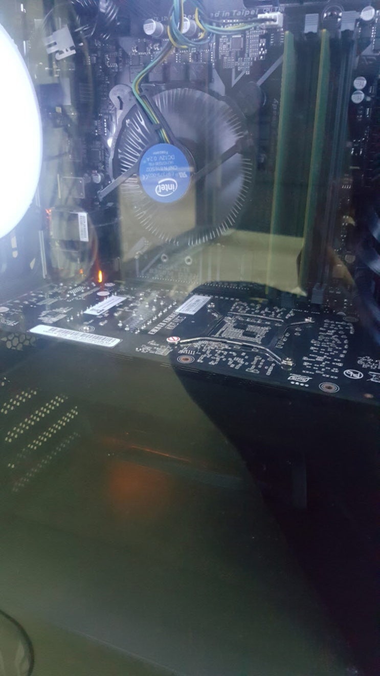  효목동 컴퓨터수리 증상은 비프음 화면안들어옴 부팅안됨