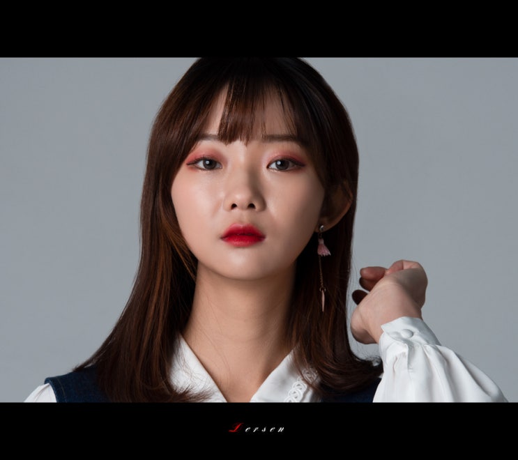  고수들은 조명을 써서 찍던데..
