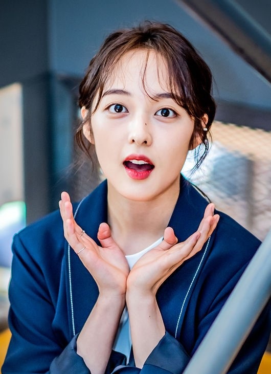  김보라 "︎조병규, 공개 연애 부담 없다"