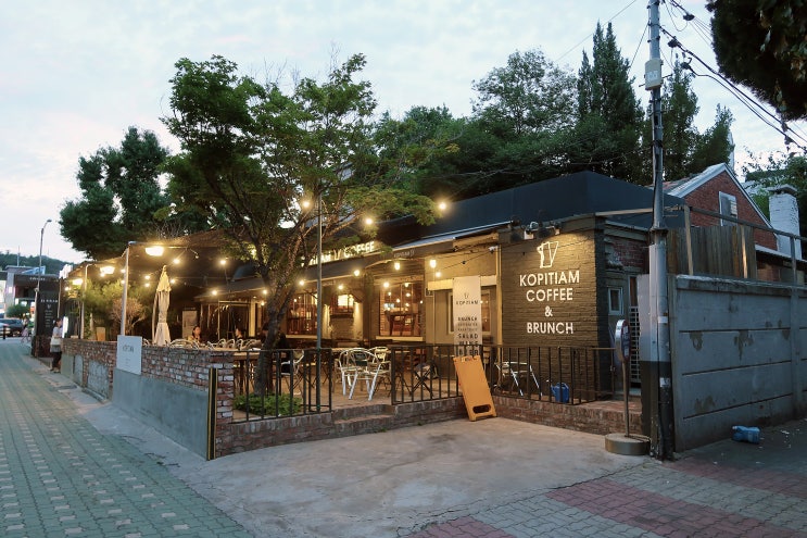  서촌마을 카페 코피티암 경복궁점, 분위기 좋은 야외 테라스 있는 곳
