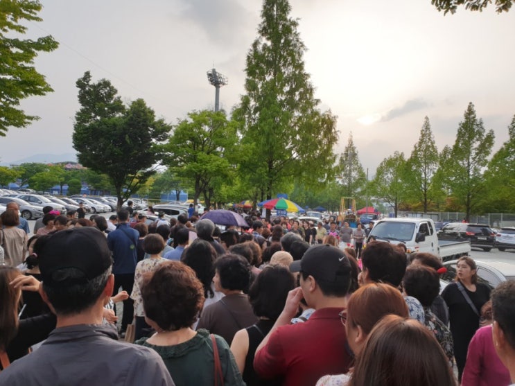  내일은미스트롯전국투어 미스트롯대전콘서트 미스트롯콘서트 송가인 정미애 홍자 정다경 김나희 김소유 숙행 강성현 두리 하유비 강예슬 김희진 트롯 즐기고왔어요.