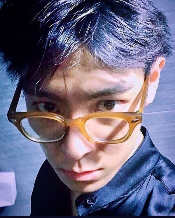 빅뱅 탑, 대마초·특혜 논란 속 뻔뻔한 근황 알리기 빅뱅 탑, 대마초·특혜 논란 속 뻔뻔한 근황 알리기