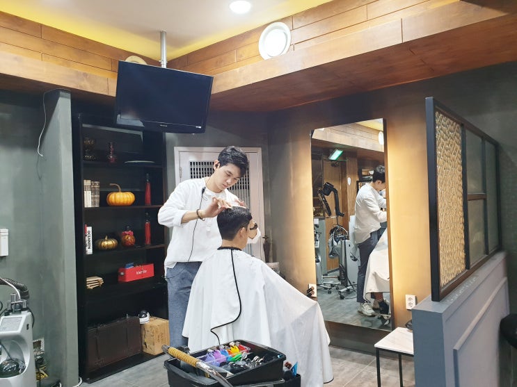  압구정 미용실 강남바버샵 [ 킹스맨헤어 ]