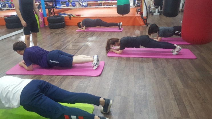  오늘 매스복싱과 코어운동 플랜크