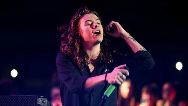  캐스팅 논란에 휩싸인 롭 마샬의 실사, <인어공주>의 완벽한 에릭 왕자님! 해리 스타일스(Harry Styles)의 일방장타