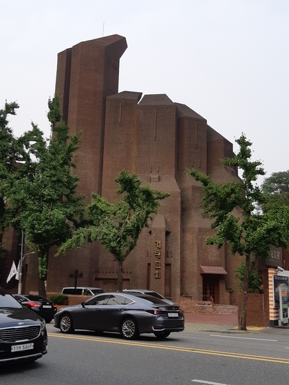  김수근 作 경동교회