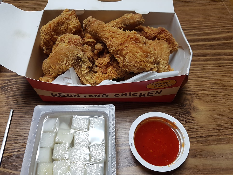 큰통치킨 석교점 사진 2
