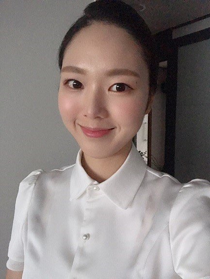  [프롬메이크업]홍대승무원메이크업샵/승무원메이크업/면접메이크업/항공사채용/승무원헤어