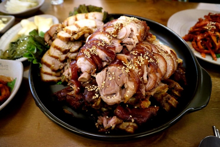  한대앞역 맛집 "족발야시장"  맛있는 족보!!