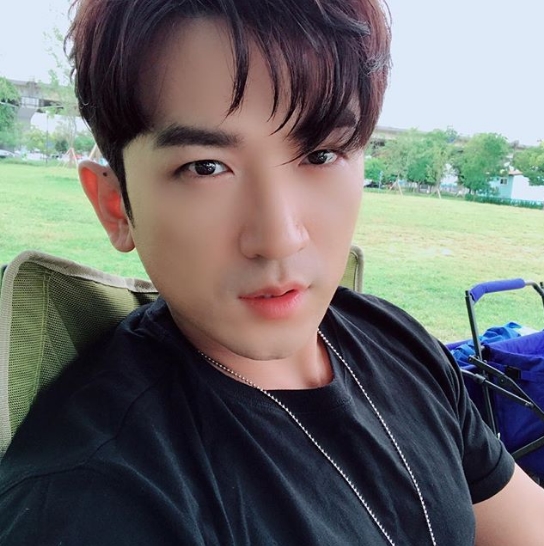 '강제추행 논란' 신화 이민우, CCTV로 혐의점 발견… '강제추행 논란' 신화 이민우, CCTV로 혐의점 발견…