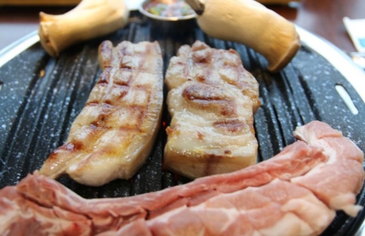  진짜 제주돼지의 행복한 맛 참숯구이몬트락 