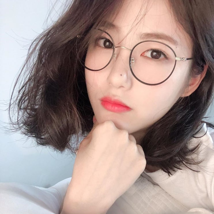  신제주카린 공식매장_ jyp 신예은안경_2019신상 림모어 자세히보기