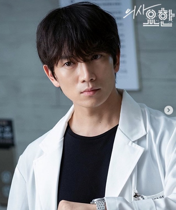  의사요한 등장인물관계도 원작 줄거리 몇부작 지성 이세영 이규형