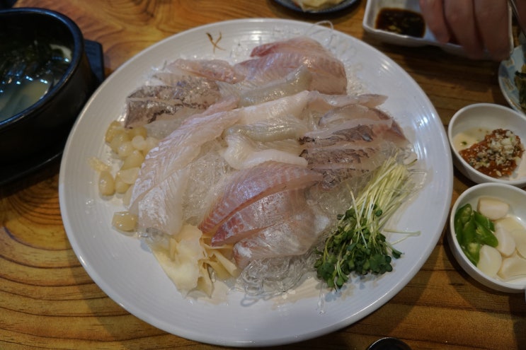  수지구청 맛집 두툼한 회가 맛있는 바다횟집