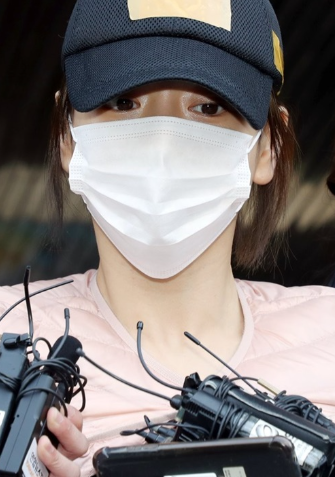  황하나, 마약 투약 혐의 징역 1년/집행유예 2년 선고!