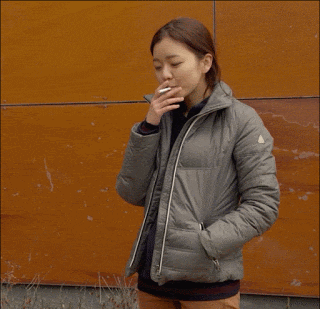 [ 담배주의 / 인터넷 밈 / 담배 맛있게 피는 짤 ]흡연자 공감 담배맛집 짤 (feat. 고아성, 전도연, 민효린, 그리고 어딘가 엉성한 조정석)