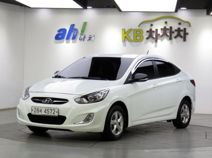  [현대] 엑센트신형 1.4VVT 프리미어 중고차 2012년형 드뎌입고됬어요