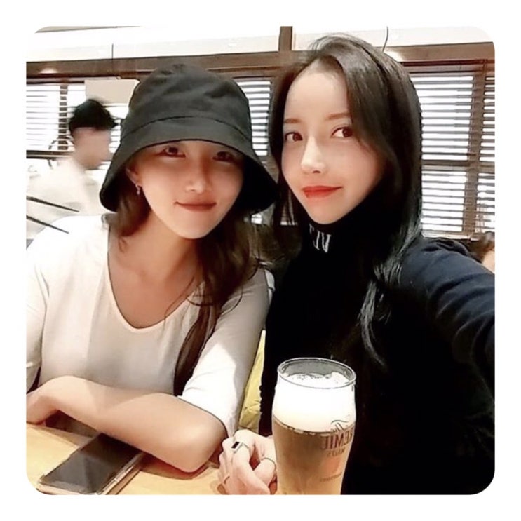  화사 절친 최수정 누구? 롯데걸스 출신! 화사 차 볼보 XC40