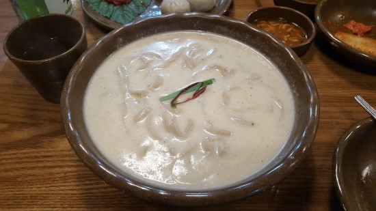 수요미식회에 나온 가오리역 엘림들깨칼국수 수요미식회에 나온 가오리역 엘림들깨칼국수