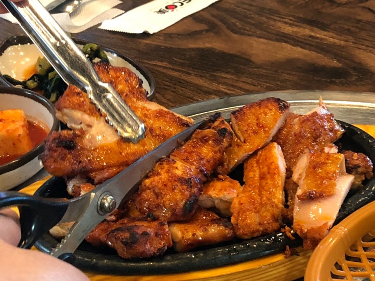  단순한 삶 속에 활력을 부채질해준 뜻밖의 교외 점심식사 회식 : 성남 수서동 위례맛집 수서맛집 민박사 봉평막국수 숯불닭갈비 인생 최고 막국수 메밀전병 비빔막국수 코다리 속초 복정봉