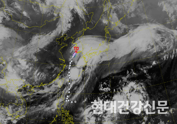  태풍 다나스 경로는?...일본 기상청, 21일 열대저기압으로 소멸