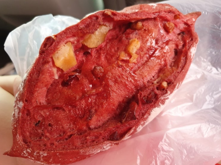  생활의달인 빵맛집! 인절미크림빵, 고구마홍쌀빵 나블리베이커리(구매가능시간참고하세요)