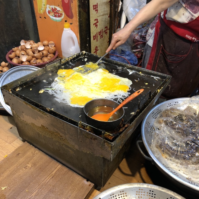  부산 금정구 서동 미로시장/ 계란만두가 맛있는 맛나분식 