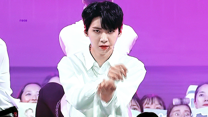  방황하는 브이단은 진혁이를 위해 바이나인으로 모이면 됩니다./ BY9 이진혁 데뷔하자! + 수정
