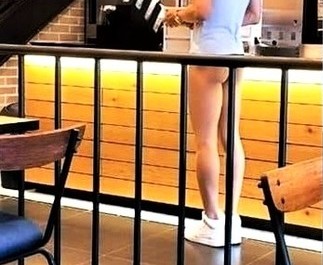  충북 충주서 벌건 대낮에 끈팬티만 입고 도심 활보한 남성…경찰 검거 나서