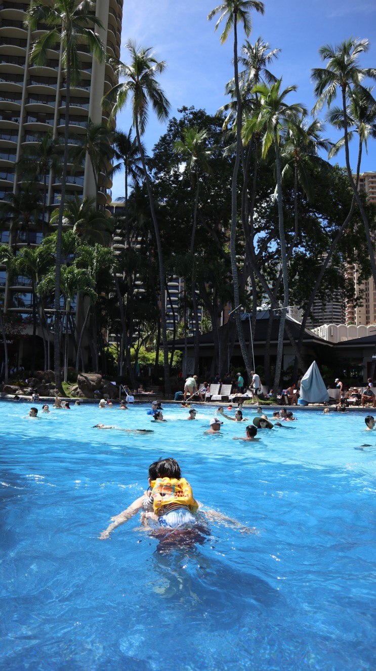 &lt;하와이여행기 2019&gt; 호놀룰루 호텔 비교- 힐튼 가든인/ 힐튼 하와이안빌리지/ 와이키키 비치컴버by아웃리거