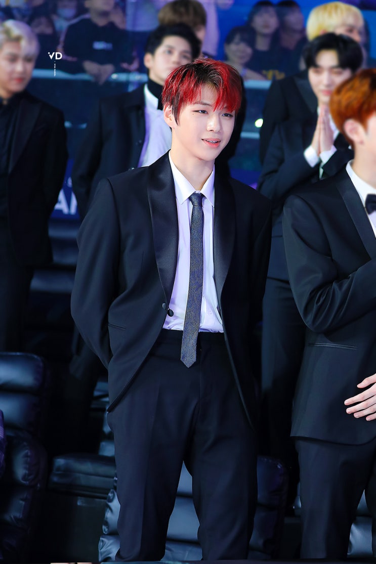  [강다니엘빙의글/옹성우빙의글] 소원을 말해봐 中