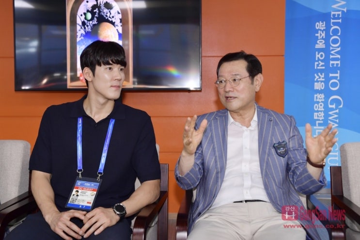  박태환 선수 “광주세계수영대회 성공 응원”