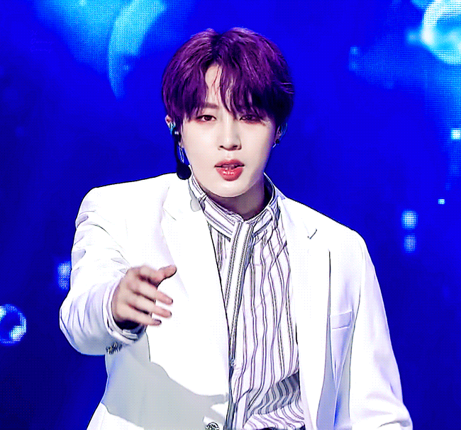 하성운 - 190719 [ 뮤직뱅크 ] 988회 ' BLUE ' 무대 영상