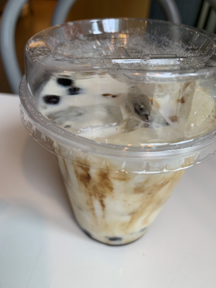 파리바게트 흑당버블라떼 파리바게트 흑당버블라떼