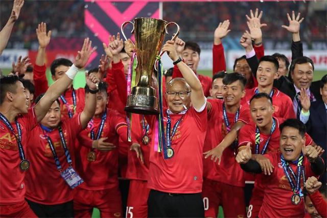  인물연구소, 베트남 축구국가대표팀을 성공으로 이끈 축구감독 박항서