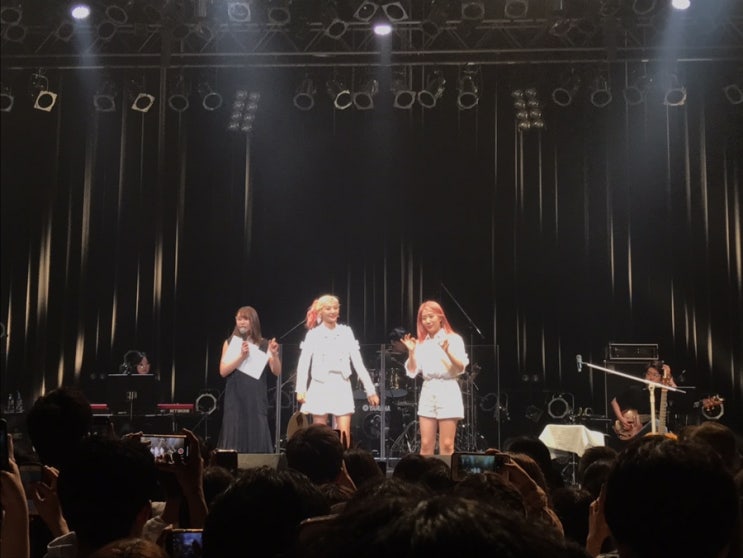  190608 볼빨간사춘기 일본 데뷔 쇼케이스 콘서트 보러가다