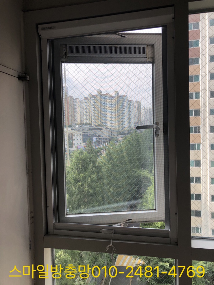  부산방충망 북구 화명동 레지던스라움오피스텔 상하롤자동방충망설치입니다 -스마일방충망-