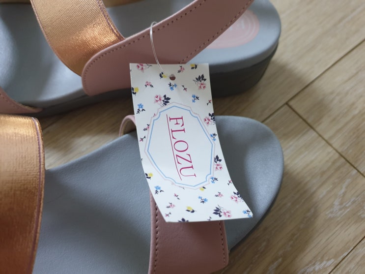 FLOZU 플로쥬 샌들, 일주일 신어보고 편한 데일리슈즈 확정 FLOZU 플로쥬 샌들, 일주일 신어보고 편한 데일리슈즈 확정