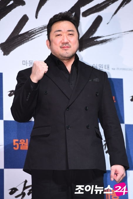 마동석, 마블 ‘이터널스’ 캐스팅 공식 확정…안젤리나 졸리와 호흡 마동석, 마블 ‘이터널스’ 캐스팅 공식 확정…안젤리나 졸리와 호흡