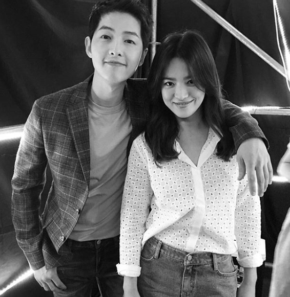  '세기의 커플' 송중기 - 송혜교 결국 이혼...