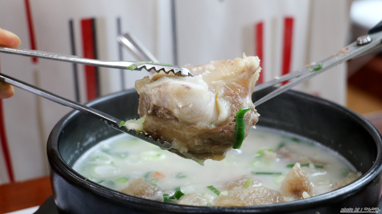 천안 신부동 맛집 여름 보양식 팔복도가니탕 천안점에서.