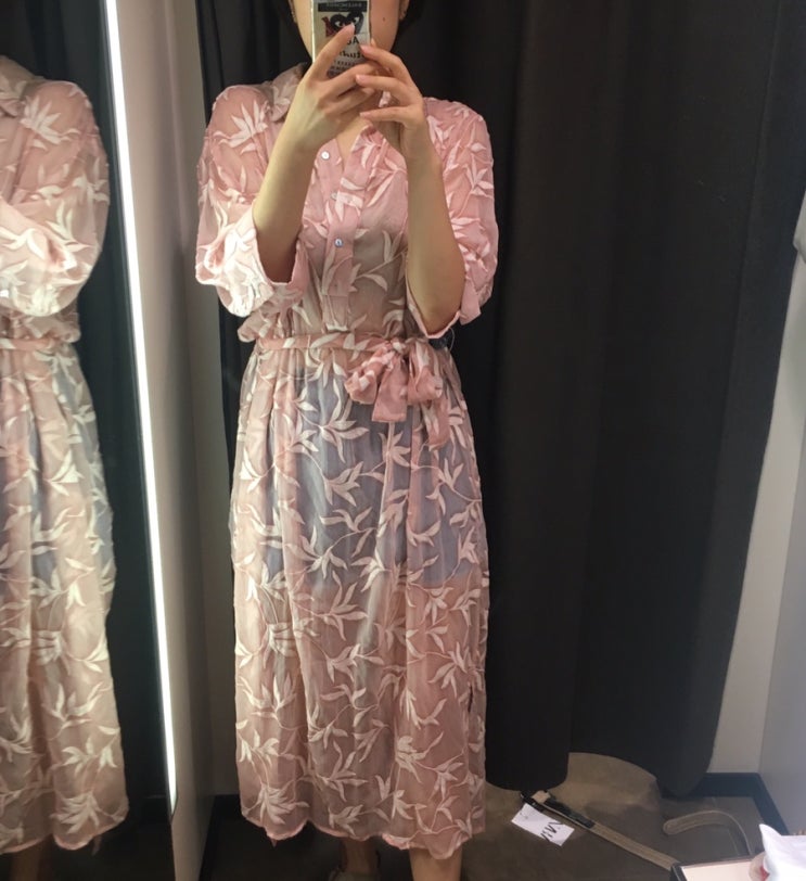  알바하고 먹고 쇼핑하고. ZARA 세일 쇼핑! 5년만에 제주도 가기?