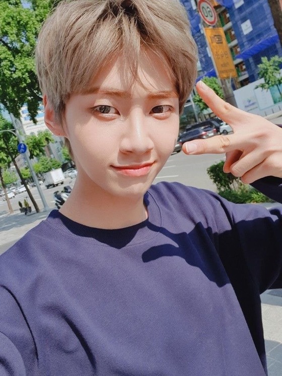  프듀X101 이진혁,인스타 개설·손편지 공개